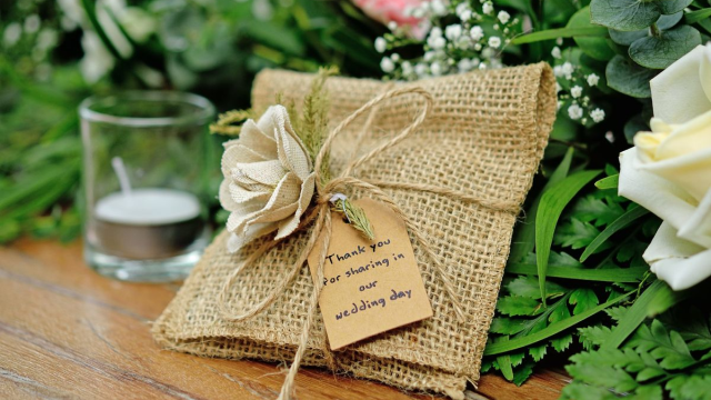 Ide Souvenir Pernikahan Unik dan Bermanfaat, Nomor 2 Disukai Semua Tamu!